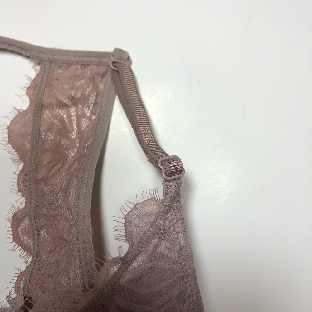 PINK VICTORIA’S SECRET push up pink lace bralette - Picture 4 of 10